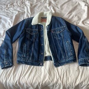 Women’s Levi Jean jacket